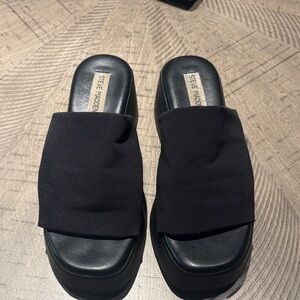 Steve Madden Black Slinky Slide
